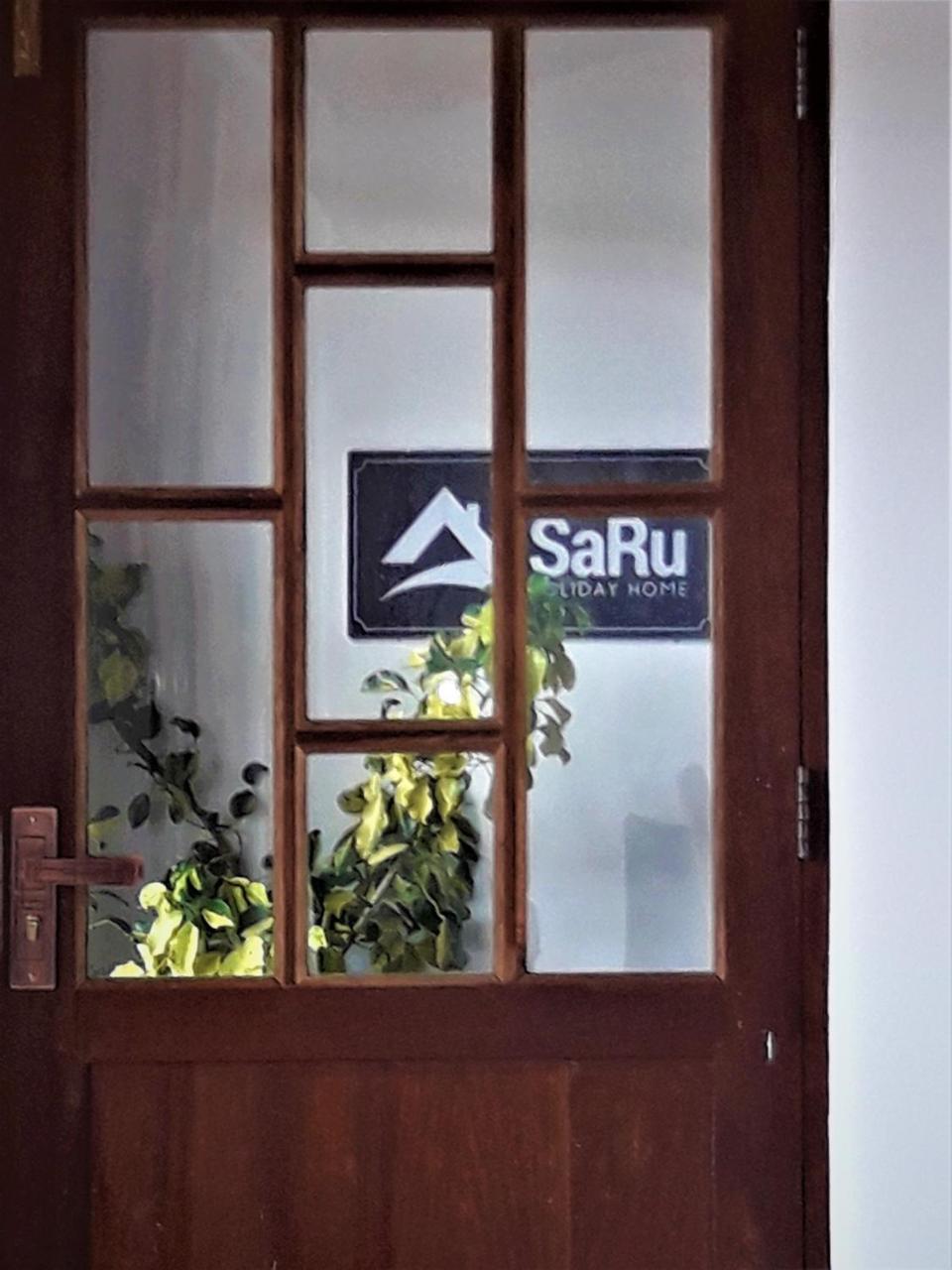 Saru Holiday Apartment - Up To 6 Guests แคนดี้ ภายนอก รูปภาพ