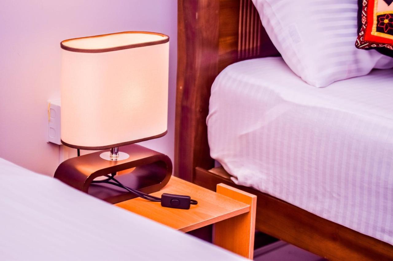 Saru Holiday Apartment - Up To 6 Guests แคนดี้ ภายนอก รูปภาพ